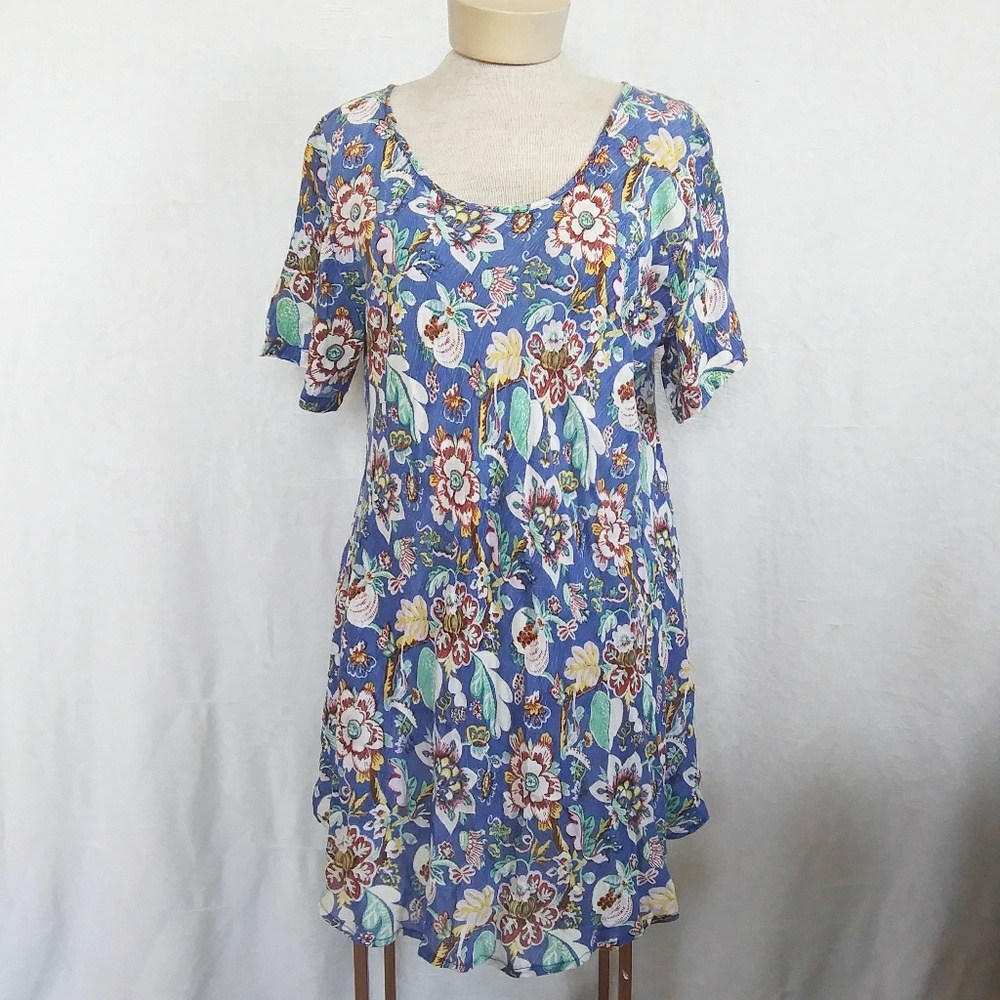 Sacred Threads short sleeved tunic.  Women's L/XL